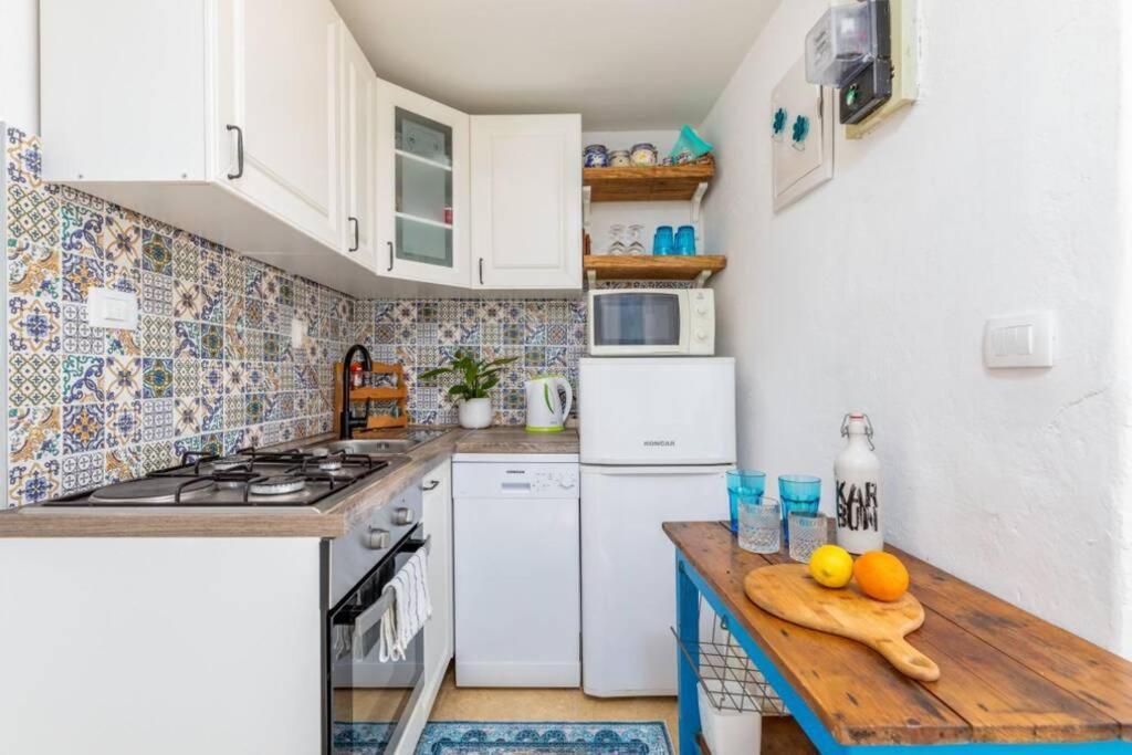 Vila Casa Di Pietra Matelici Divšići Exteriér fotografie